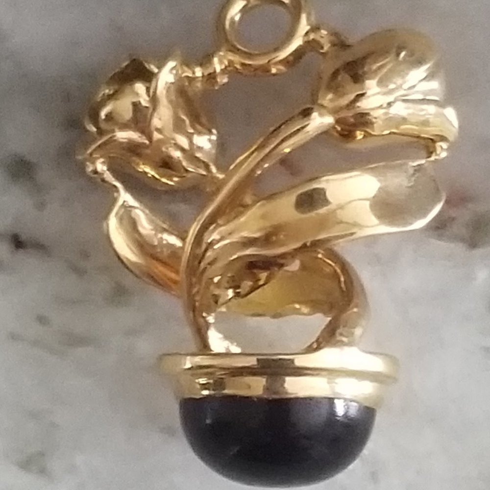 MONICA RICH KOSANN FLOWER AMETHYST CABOCHON 18k CHARM PENDANT NECKLACE ENHANCER